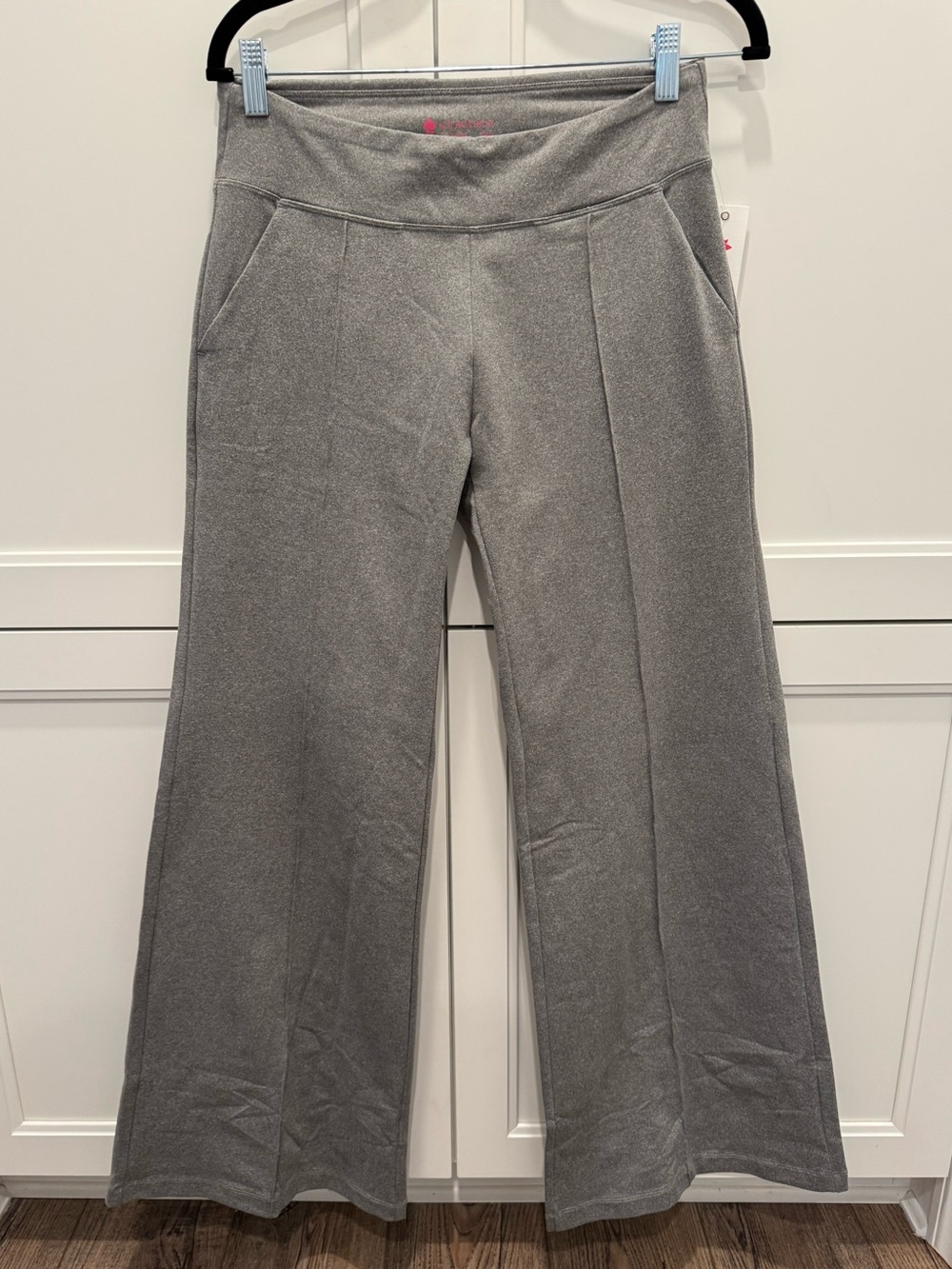 KiraGrace Pull-On Wide Leg Pants NWT - Picture 2 of 5